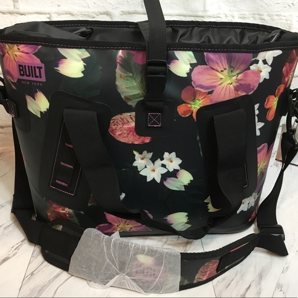 built new york cooler bag
